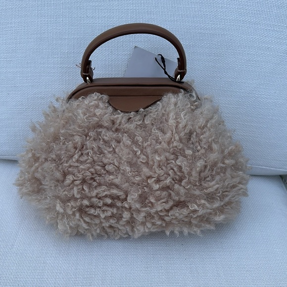 Zara Cream small fluffy bag - Picture 2 of 7